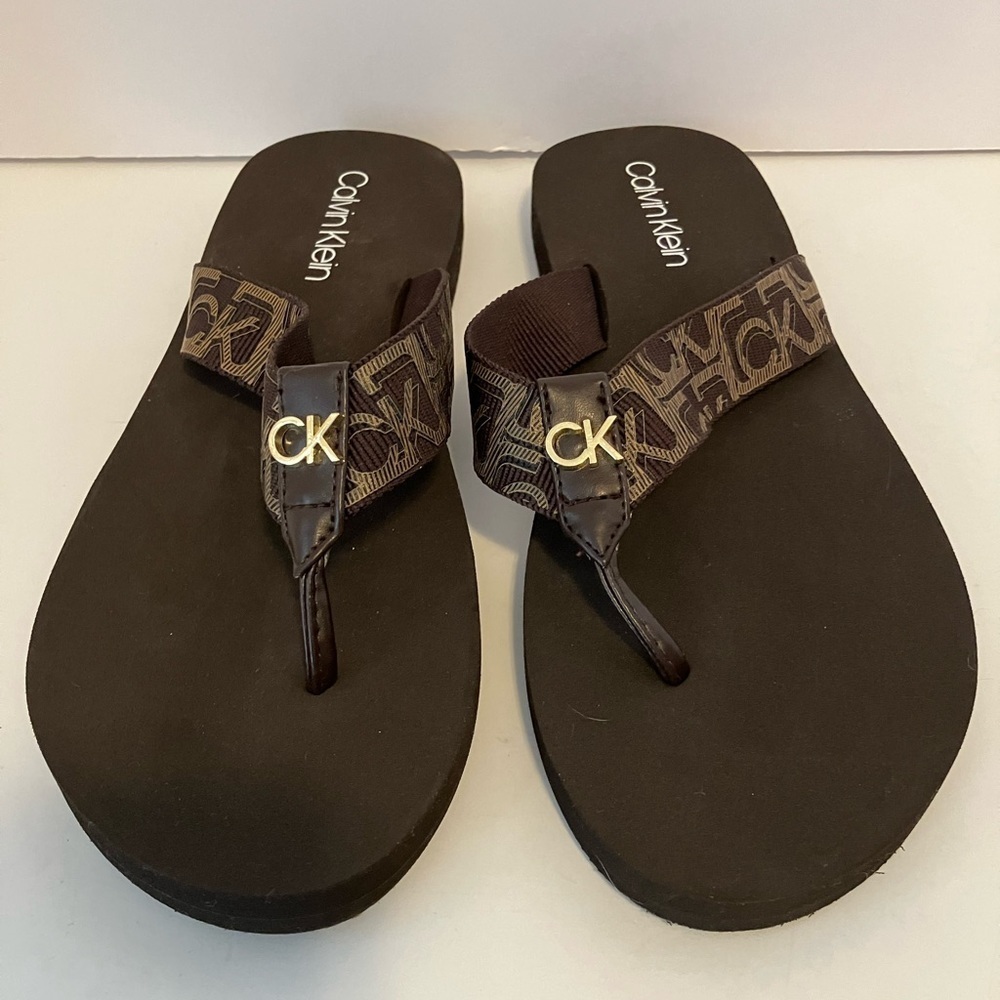 Calvin Klein Women’s Sandals, Dk Brown, See “Description” For Sizing. - Picture 3 of 4